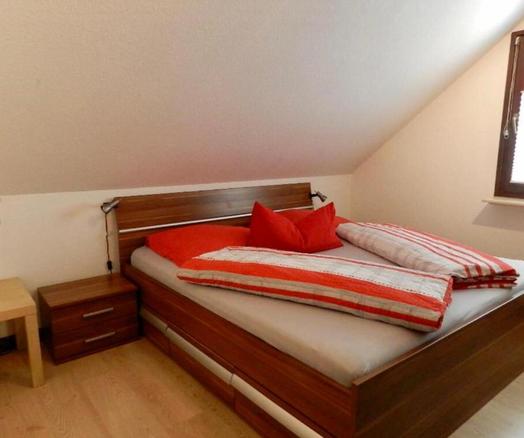 לינדלאר Miniappartement Zini מראה חיצוני תמונה