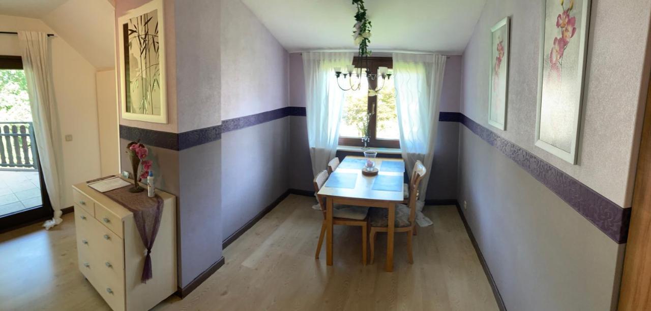 לינדלאר Miniappartement Zini מראה חיצוני תמונה